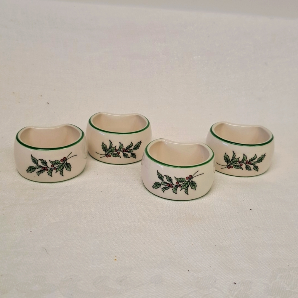 Vintage porcelain Christmas hollyberry napkin rings